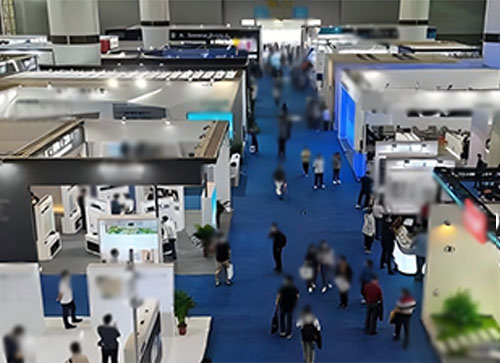 巴彦卓尔展览会